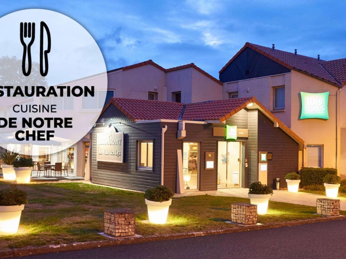 Ibis Styles Cholet Exterior foto