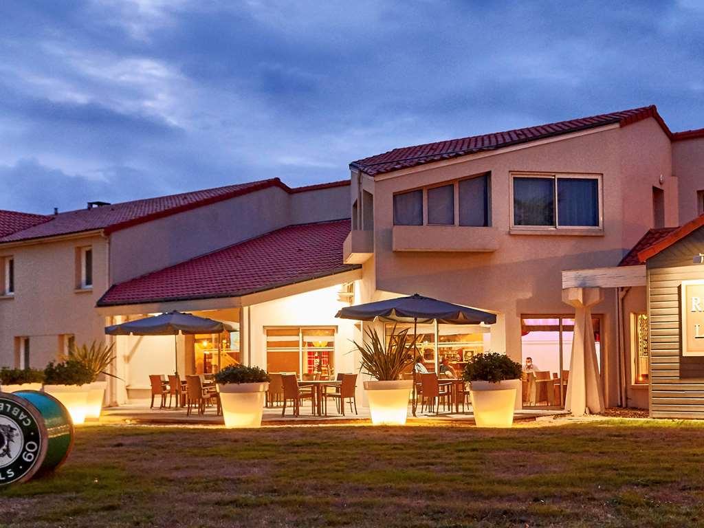 Ibis Styles Cholet Exterior foto