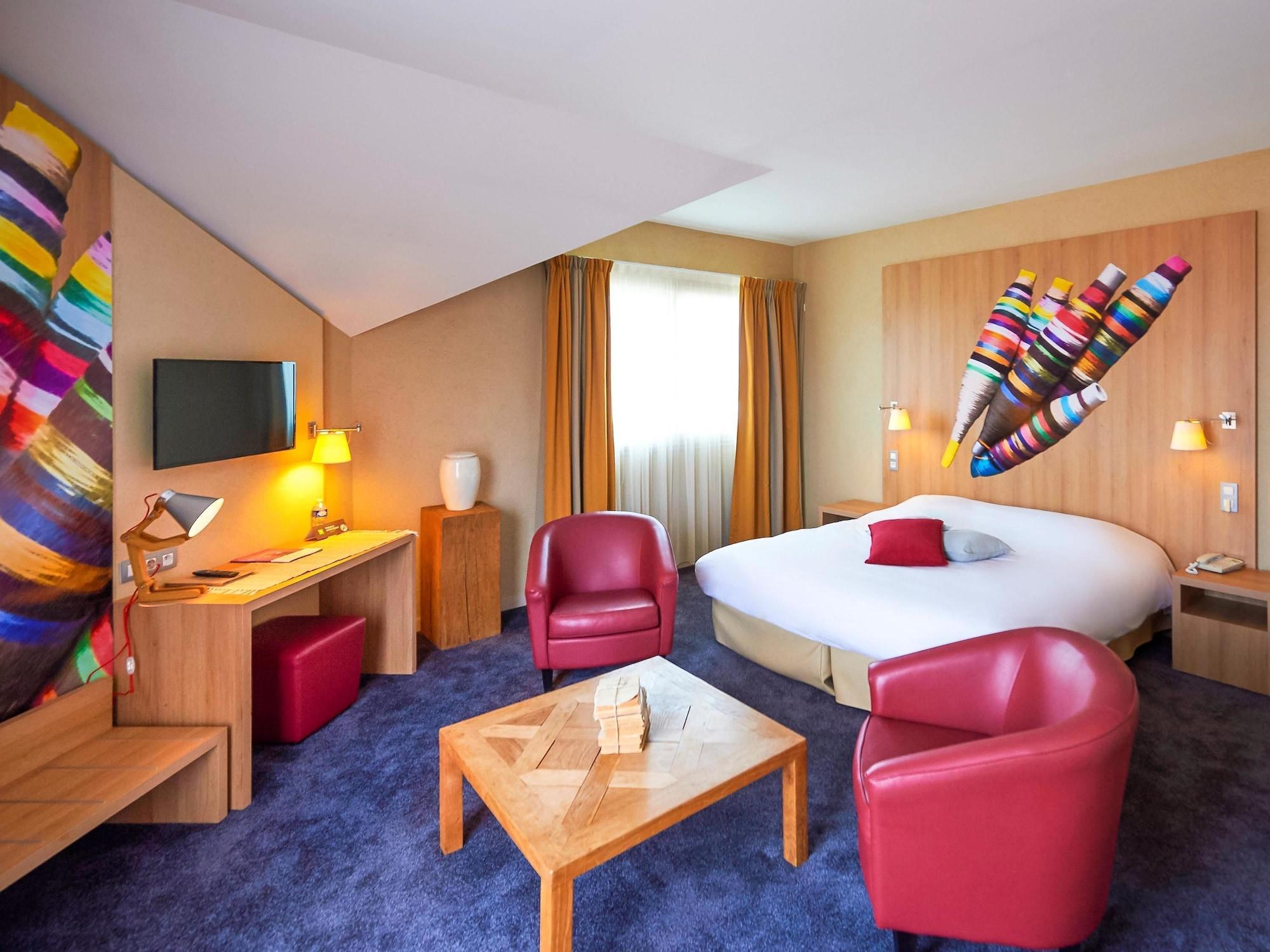 Ibis Styles Cholet Exterior foto