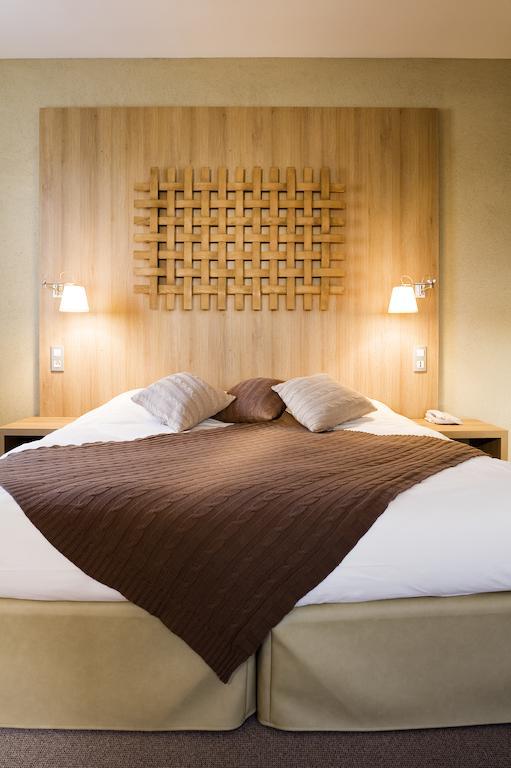 Ibis Styles Cholet Exterior foto