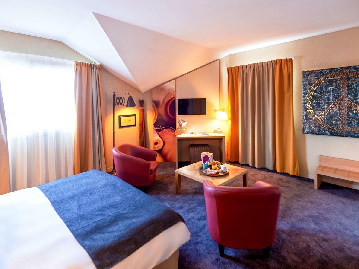 Ibis Styles Cholet Exterior foto